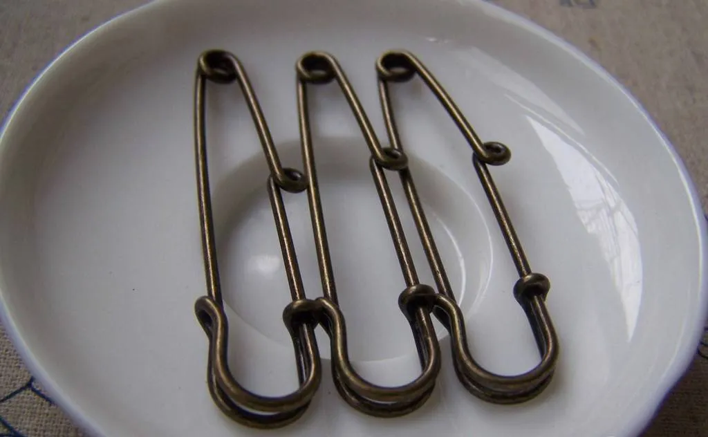 10 pcs Antique Bronze One Loop Kilt Safety Pins Brooch A3875