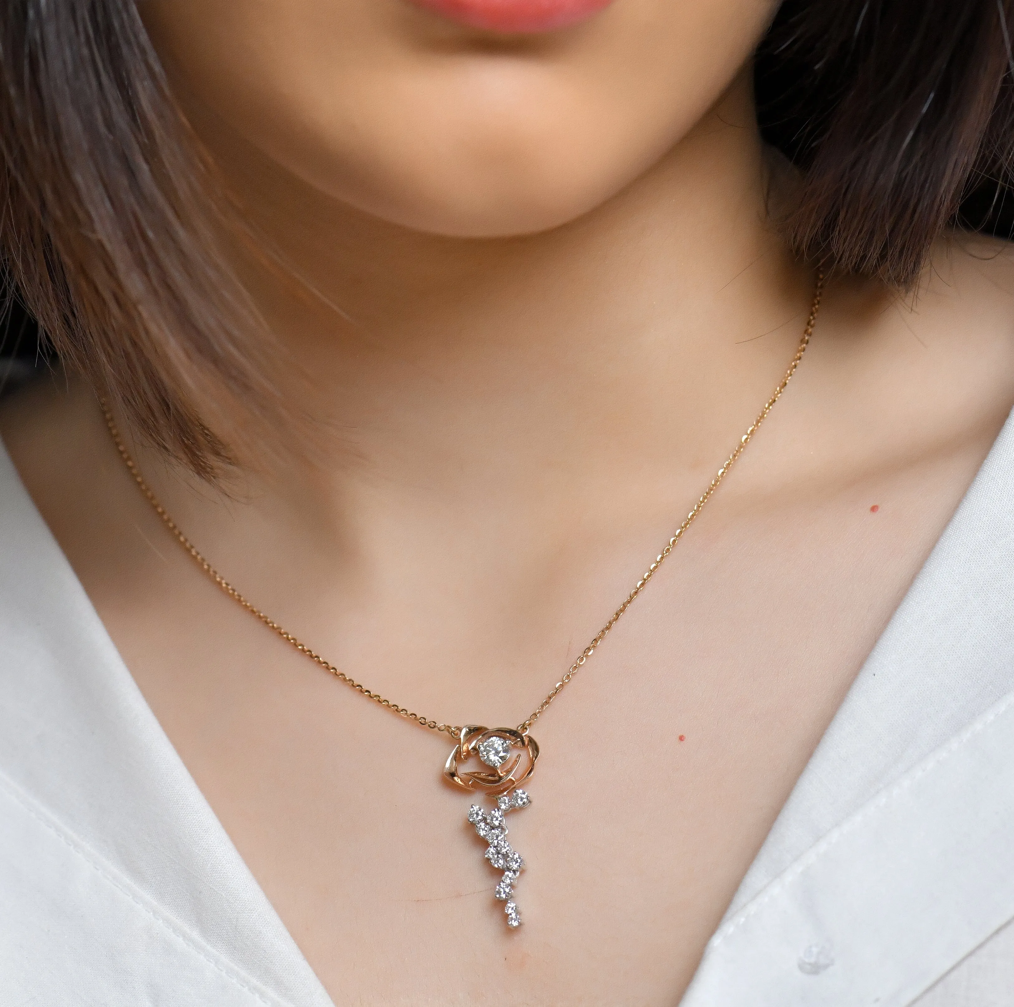 1.10 TW Diamond Pendant