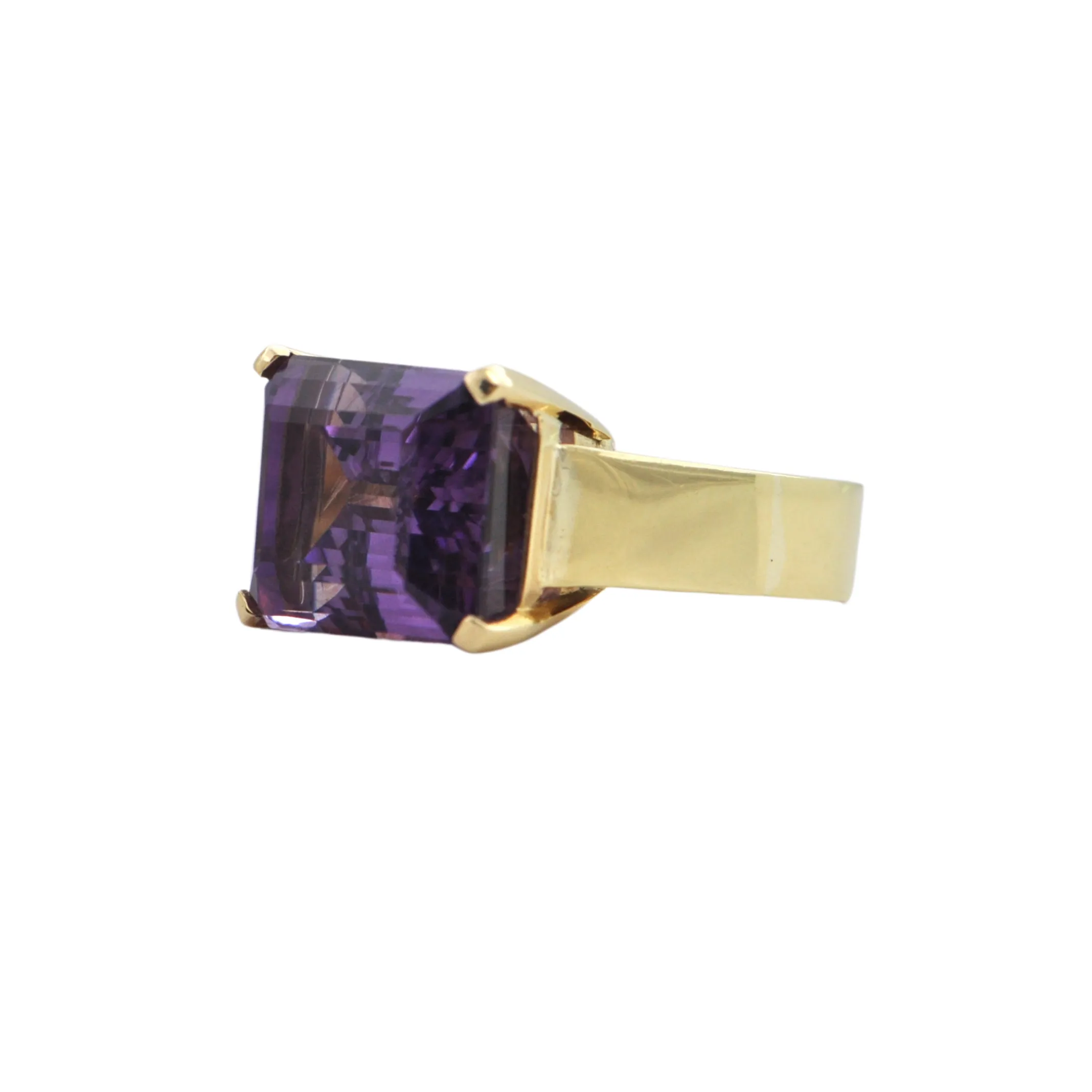 13.8CT Amethyst 18K Gold Ring