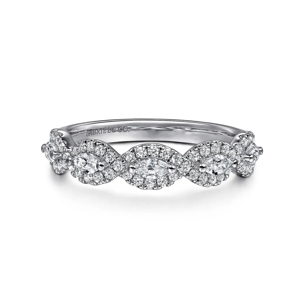 14K White Gold Prong Set Twist Diamond Ring