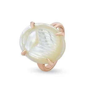 18k yellow gold ring assembled with mother-of-pearl