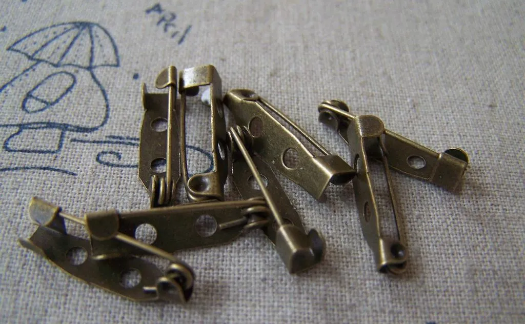 50 pcs of Antique Bronze Brooch Back Bar Pins 20mm A4239