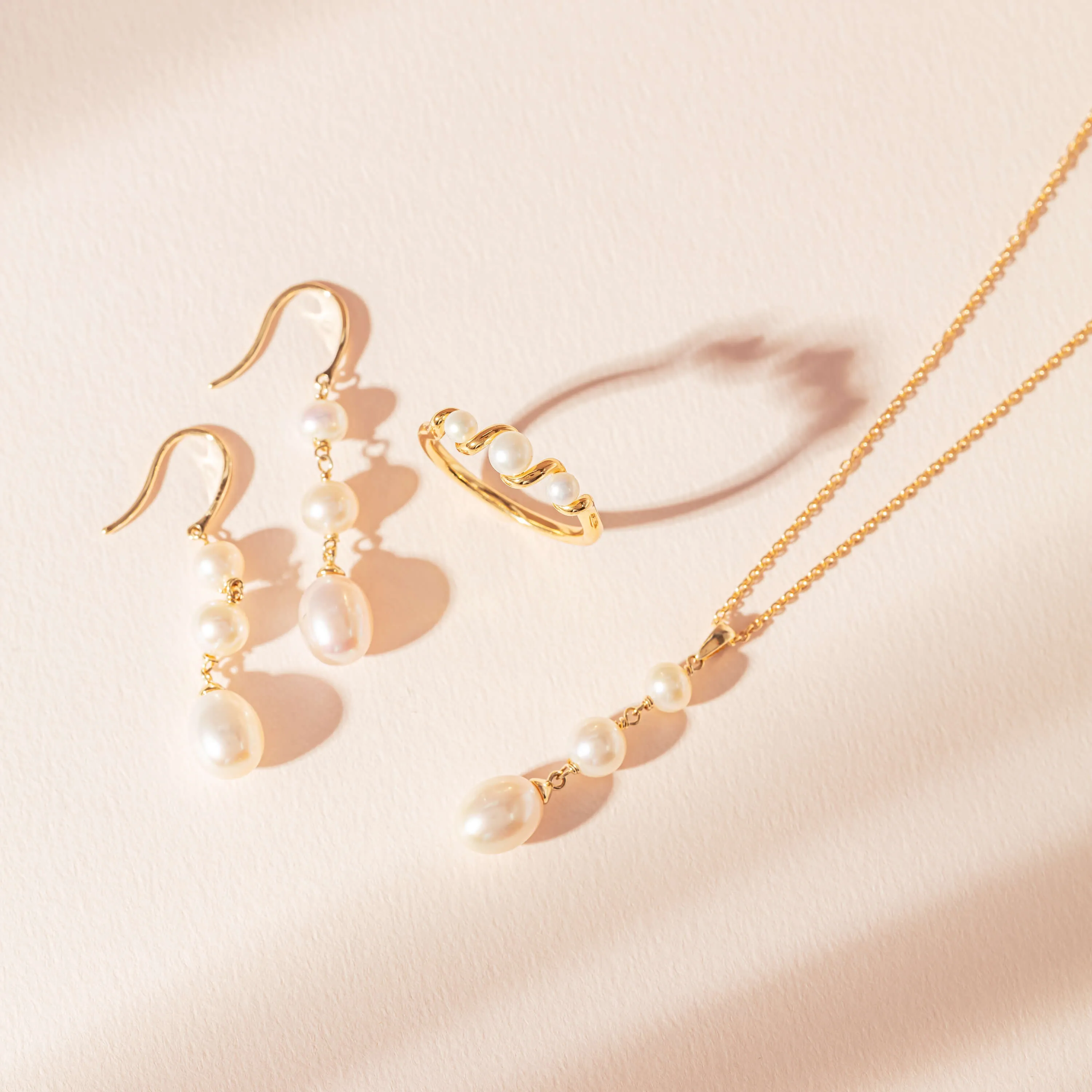 9ct Yellow Gold Freshwater Pearl Rosalind Earrings
