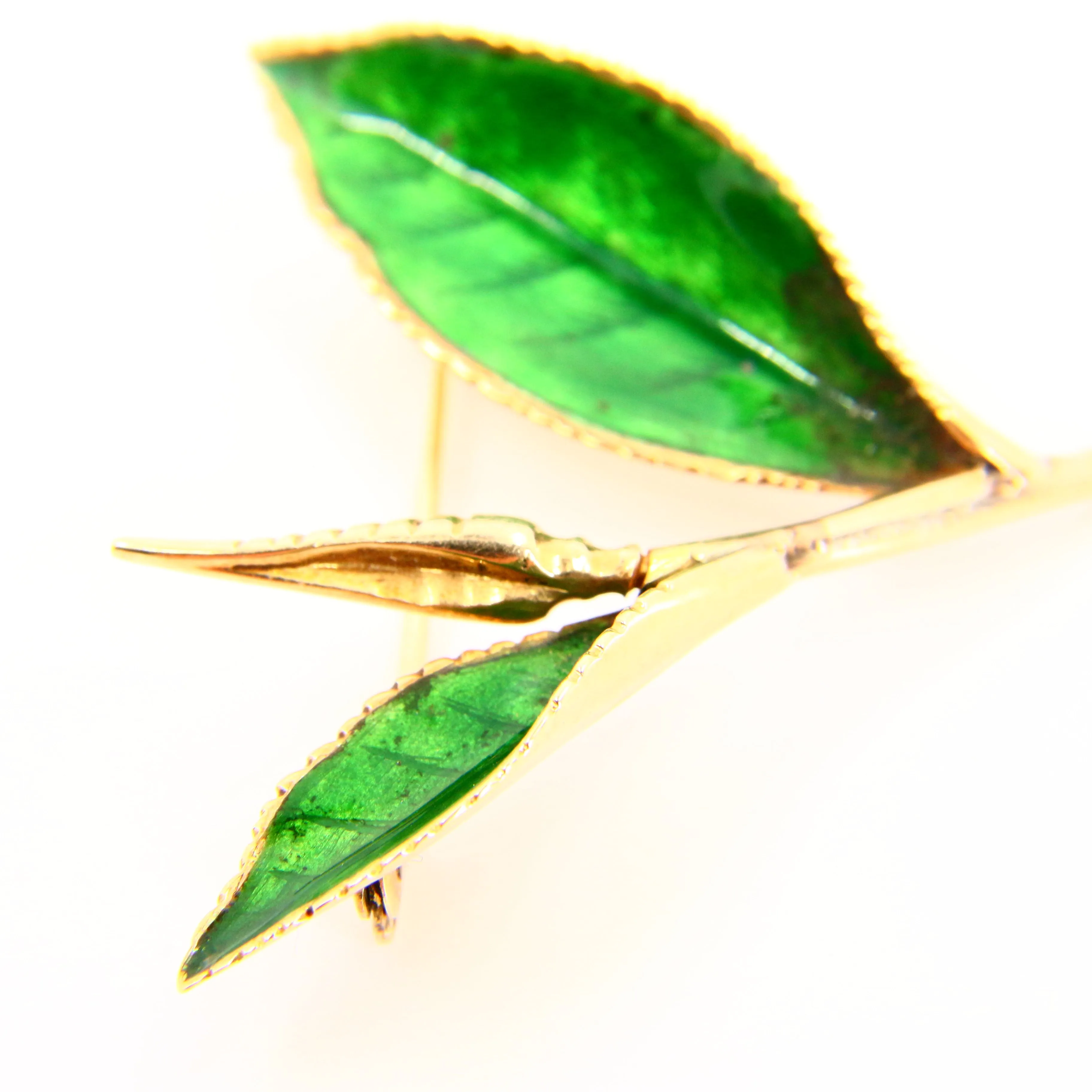 Antique 15ct Gold Enamelled Leaf Brooch Hallmarked Tree Branch Yellow Gold Boxed