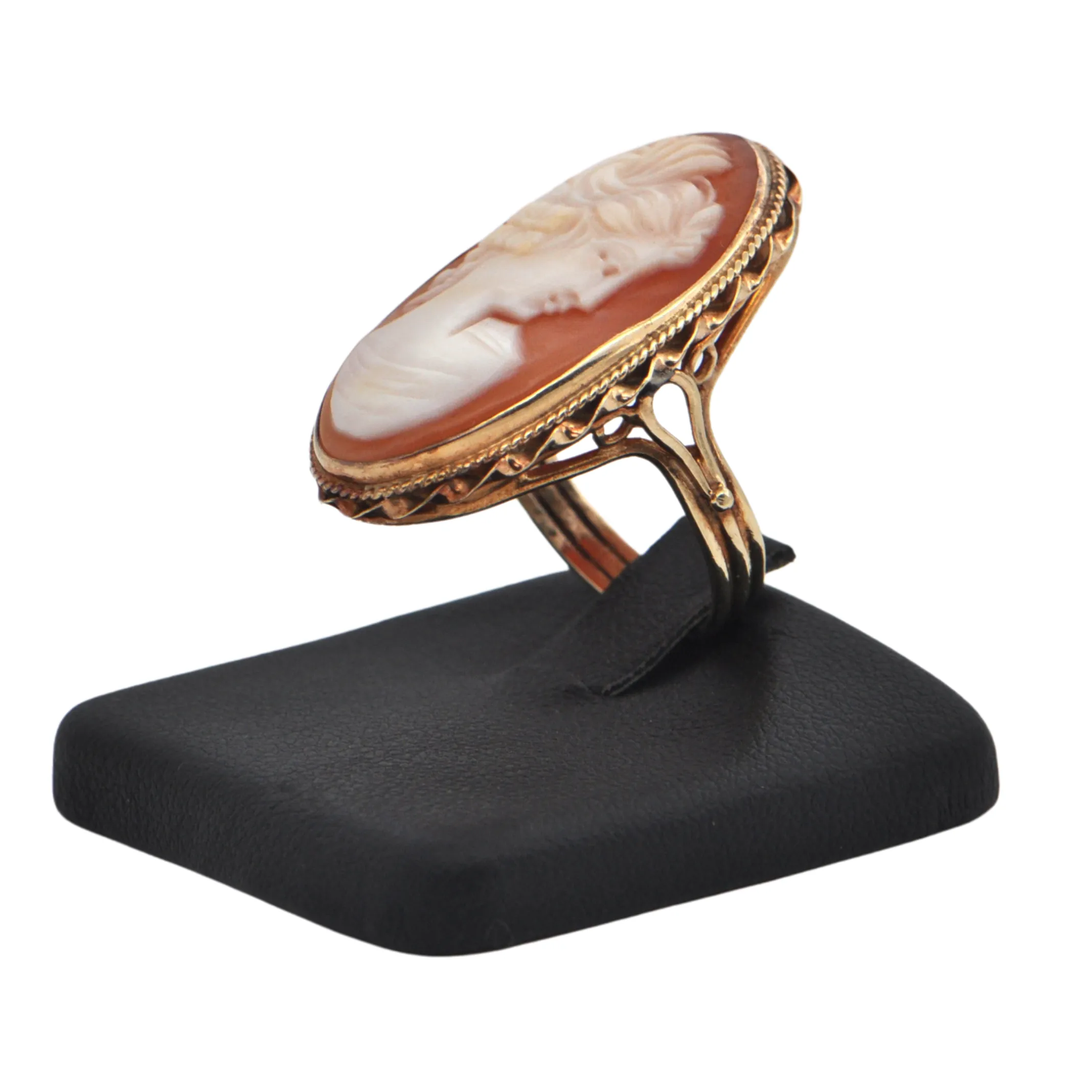 Antique Shell Cameo Elongated 14K Gold Ring