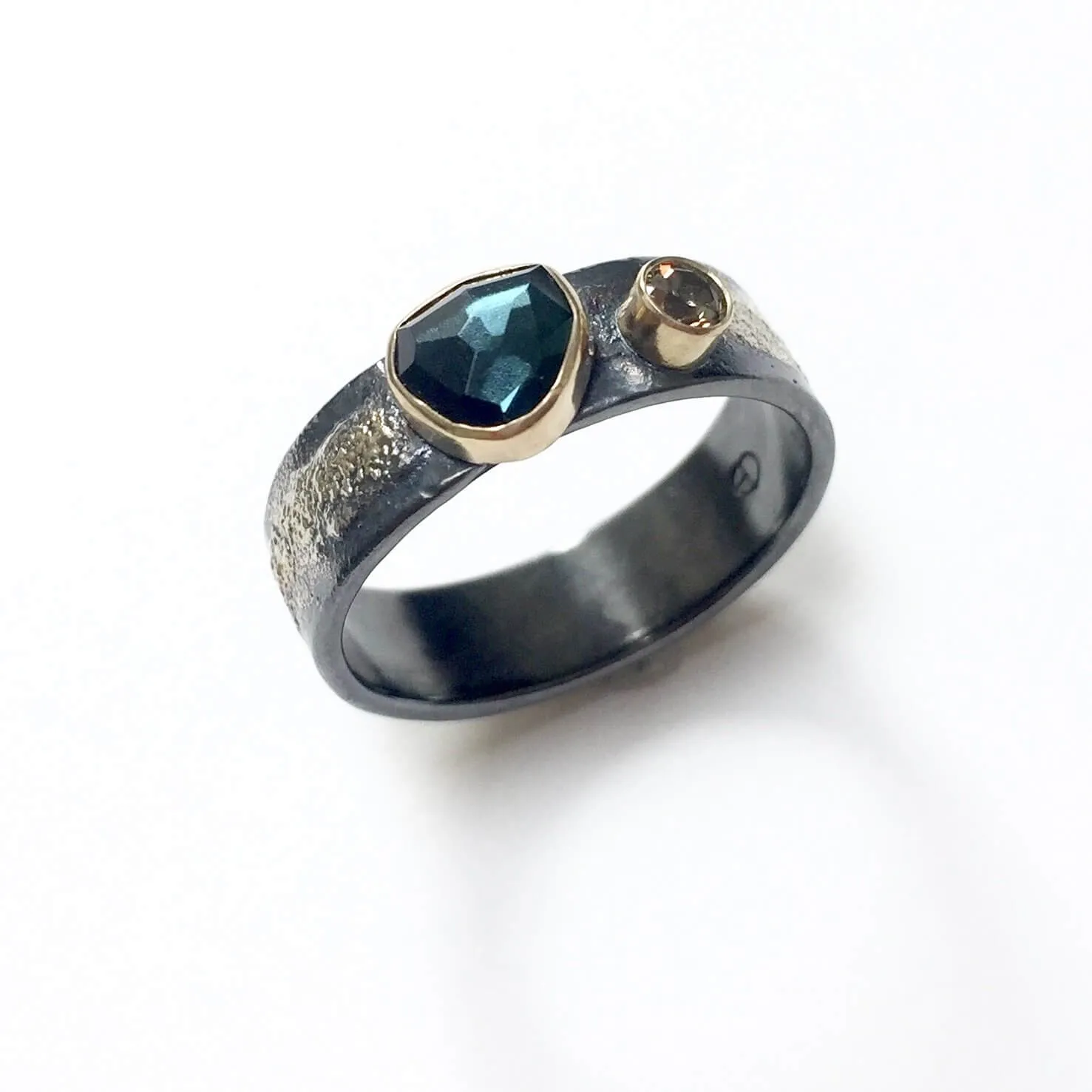 Aqua Tourmaline and Andalucite set in Gold on Gold Antiquity Band