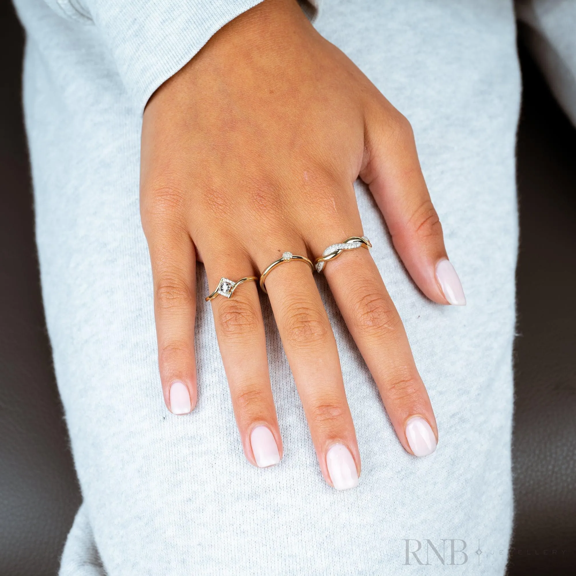 Cluster Mount Diamond Ring