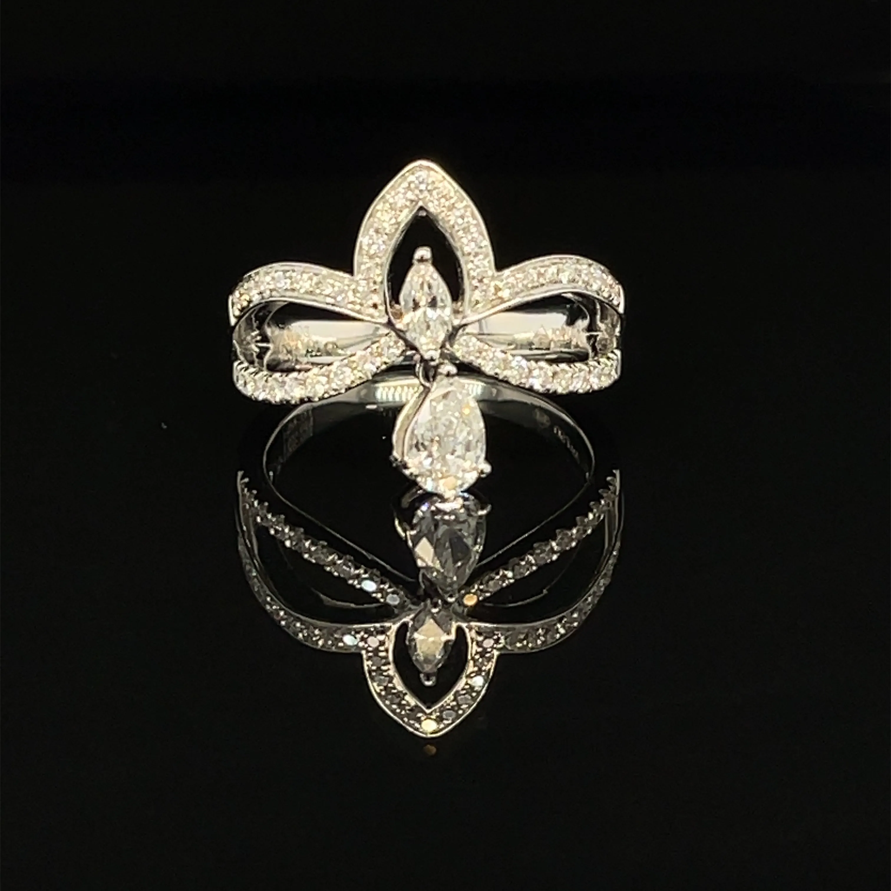 Diamond 0.78ctw Crown Filigree Ring in 18k White Gold - #423 - RGDIA650996