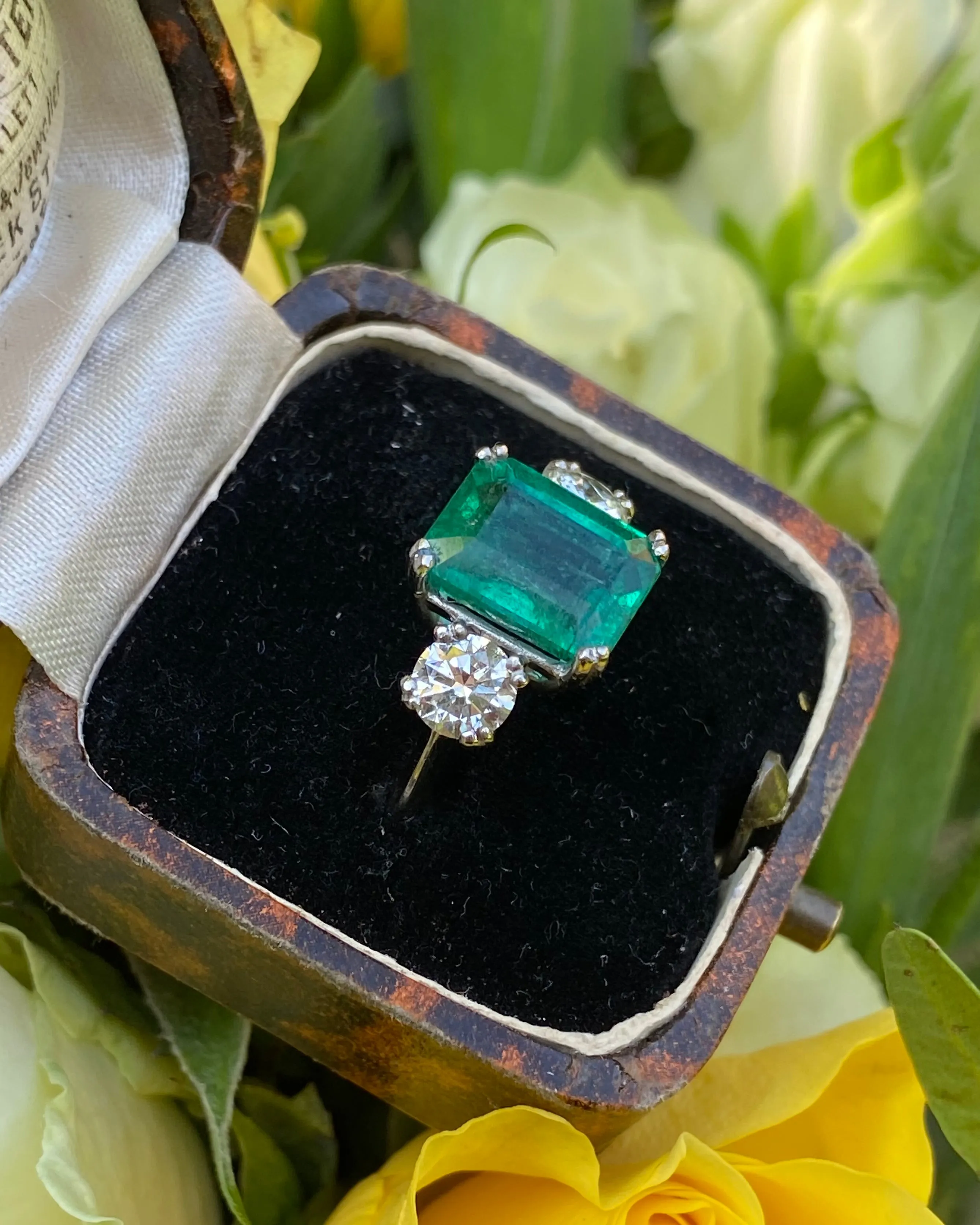 Emerald and Diamond Three Stone Platinum Ring 1.02ct   3.45ct