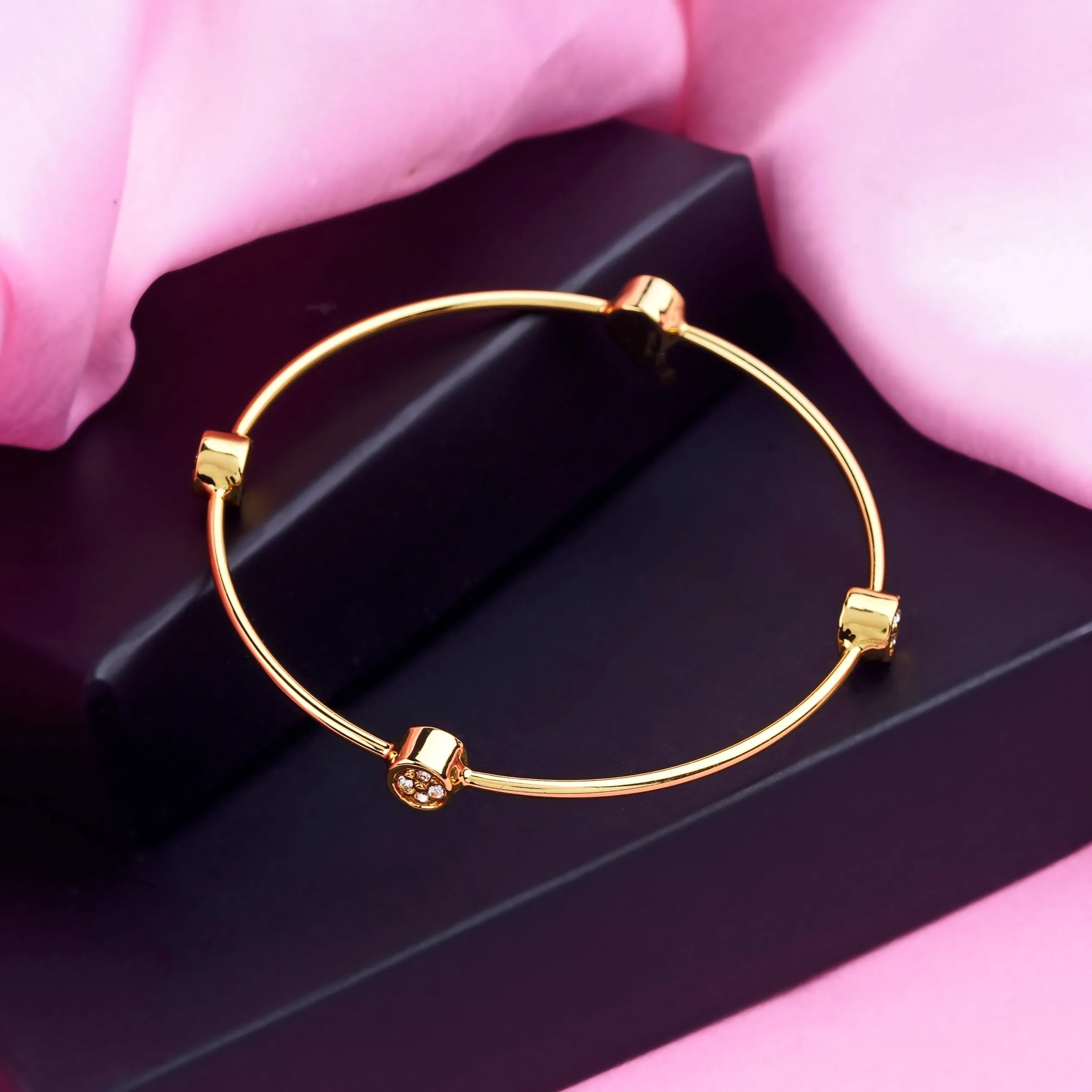 Estele White Austrian Crystal Stone Bracelet for women
