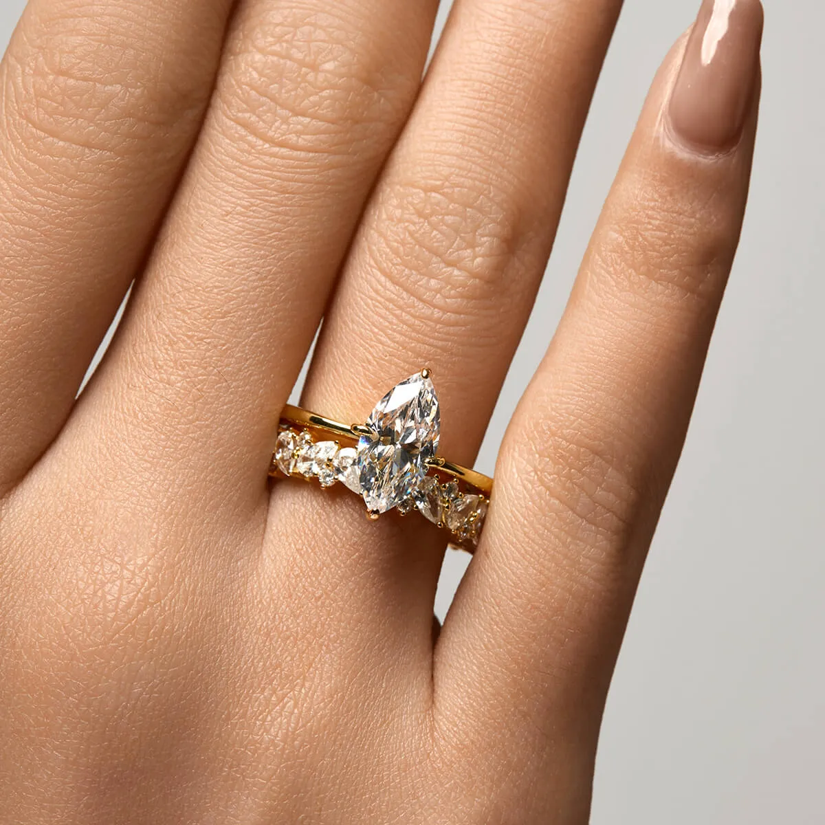 Feu Ring
