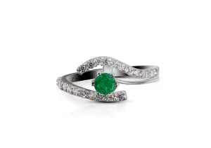 INFINITY KNOT EMERALD RING