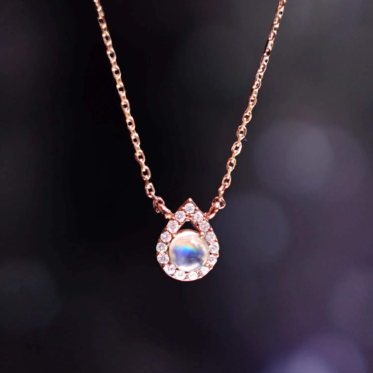 [IU,(G)I-DLE ]MOONSTONE TEARS Necklace