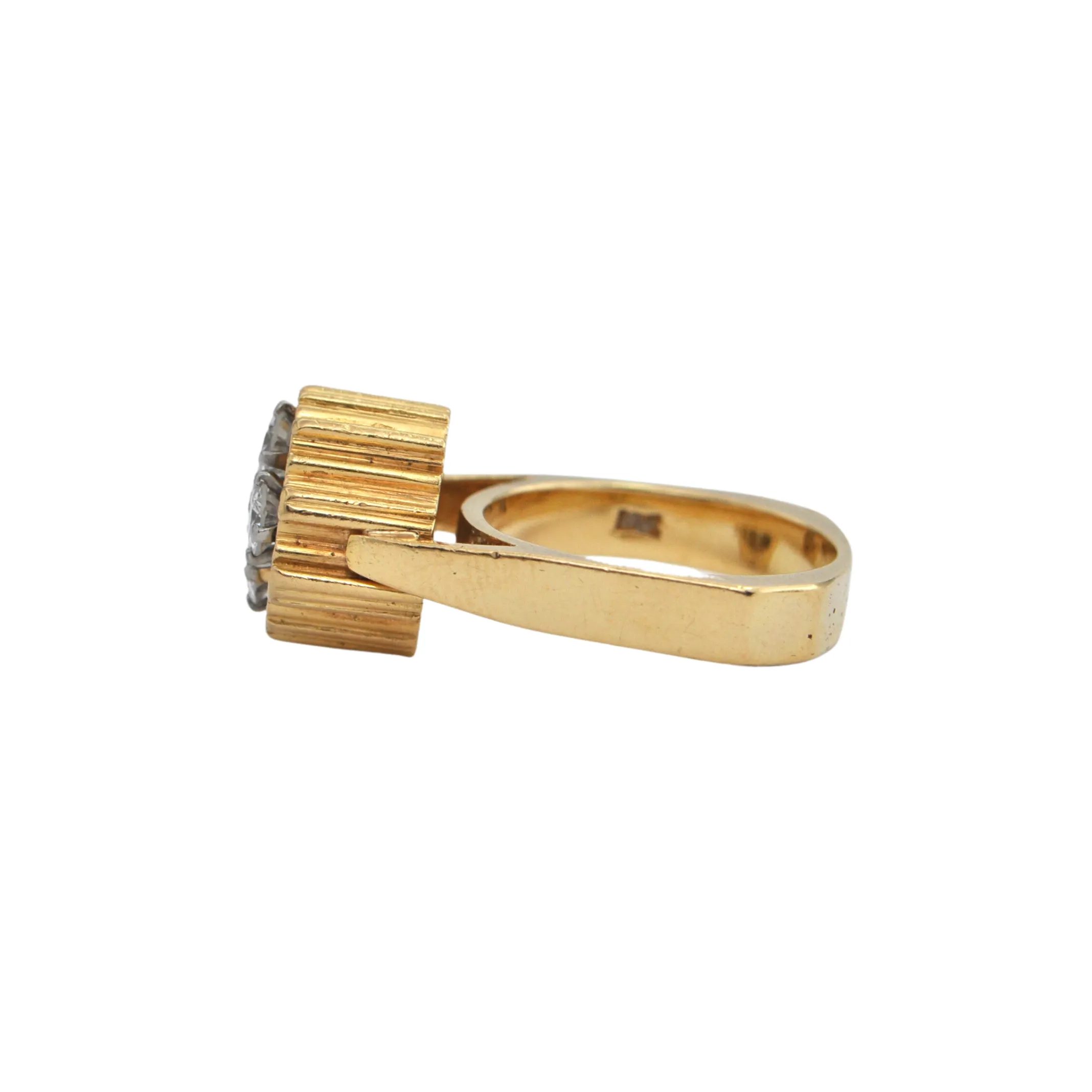 Mid-Century Brutalist Diamond 18k Yellow Gold Ring
