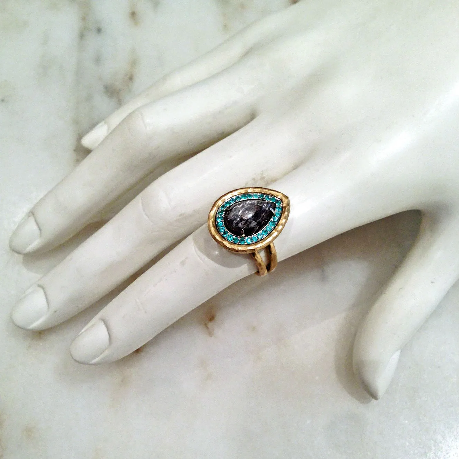 Pamela Froman "Platinum" Rutile Quartz Brazilian Paraiba Tourmaline Empress Ring