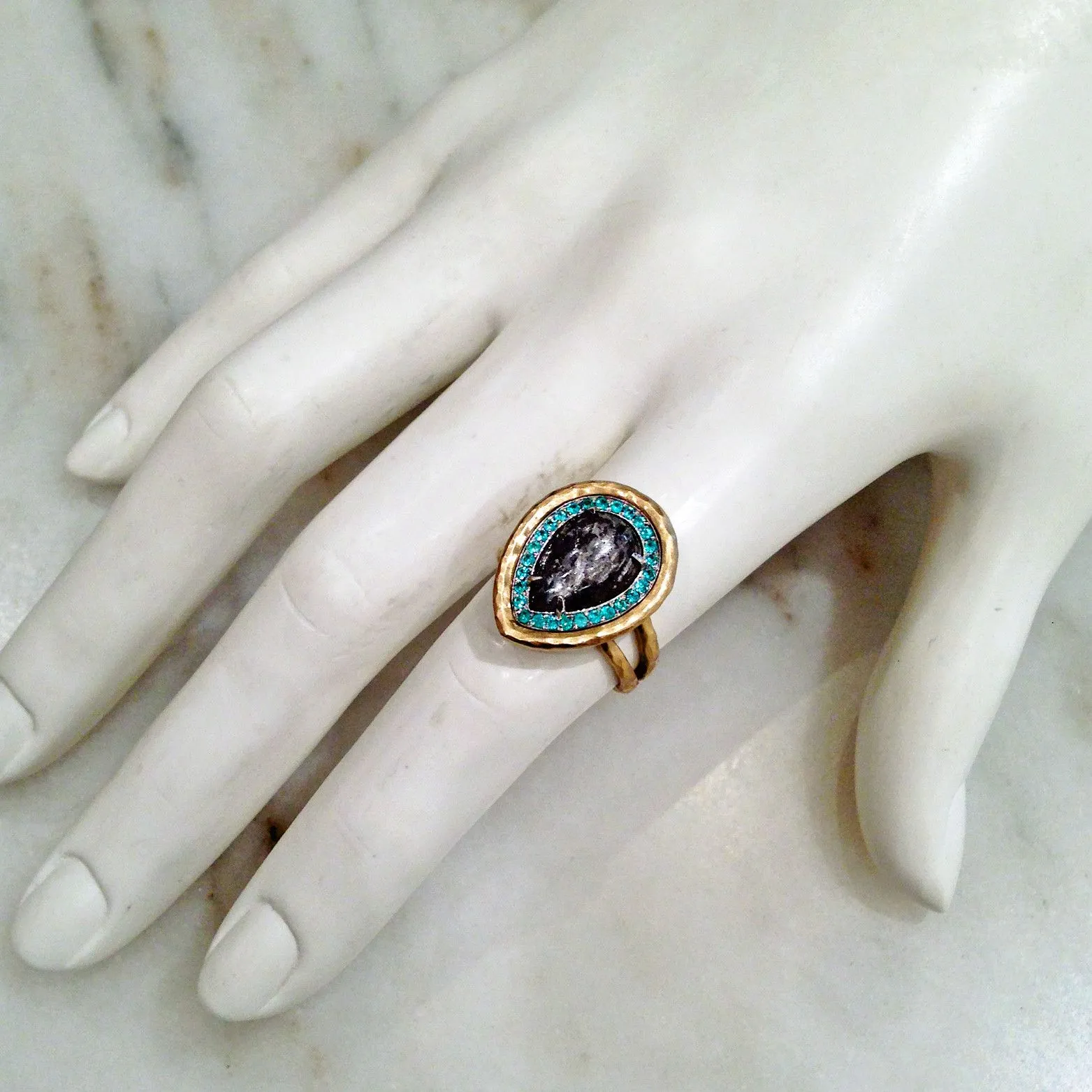 Pamela Froman "Platinum" Rutile Quartz Brazilian Paraiba Tourmaline Empress Ring