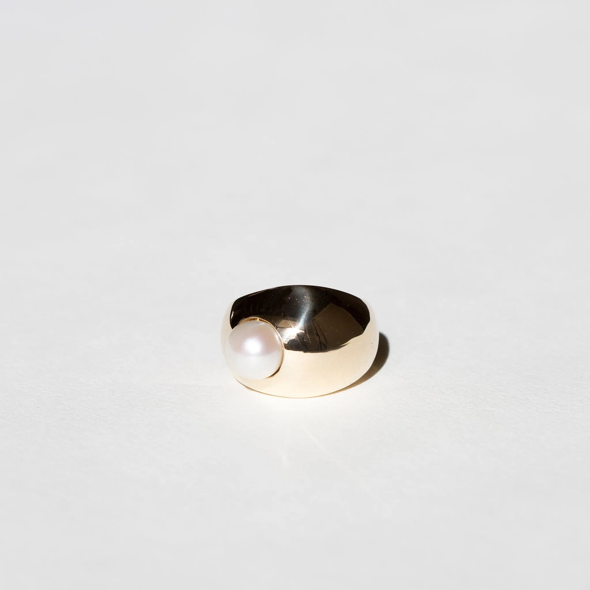 Pearl Globe Ring