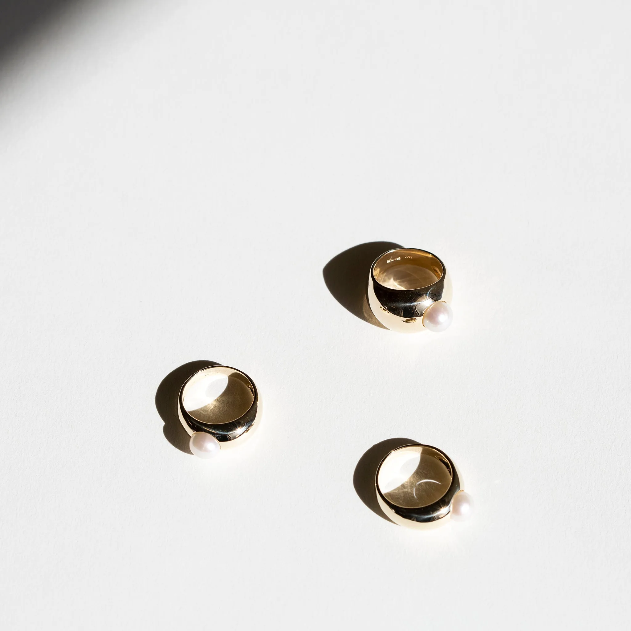 Pearl Globe Ring