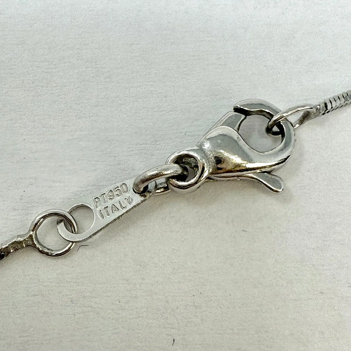 Platinum Necklace with Pearl and Diamond Pendant