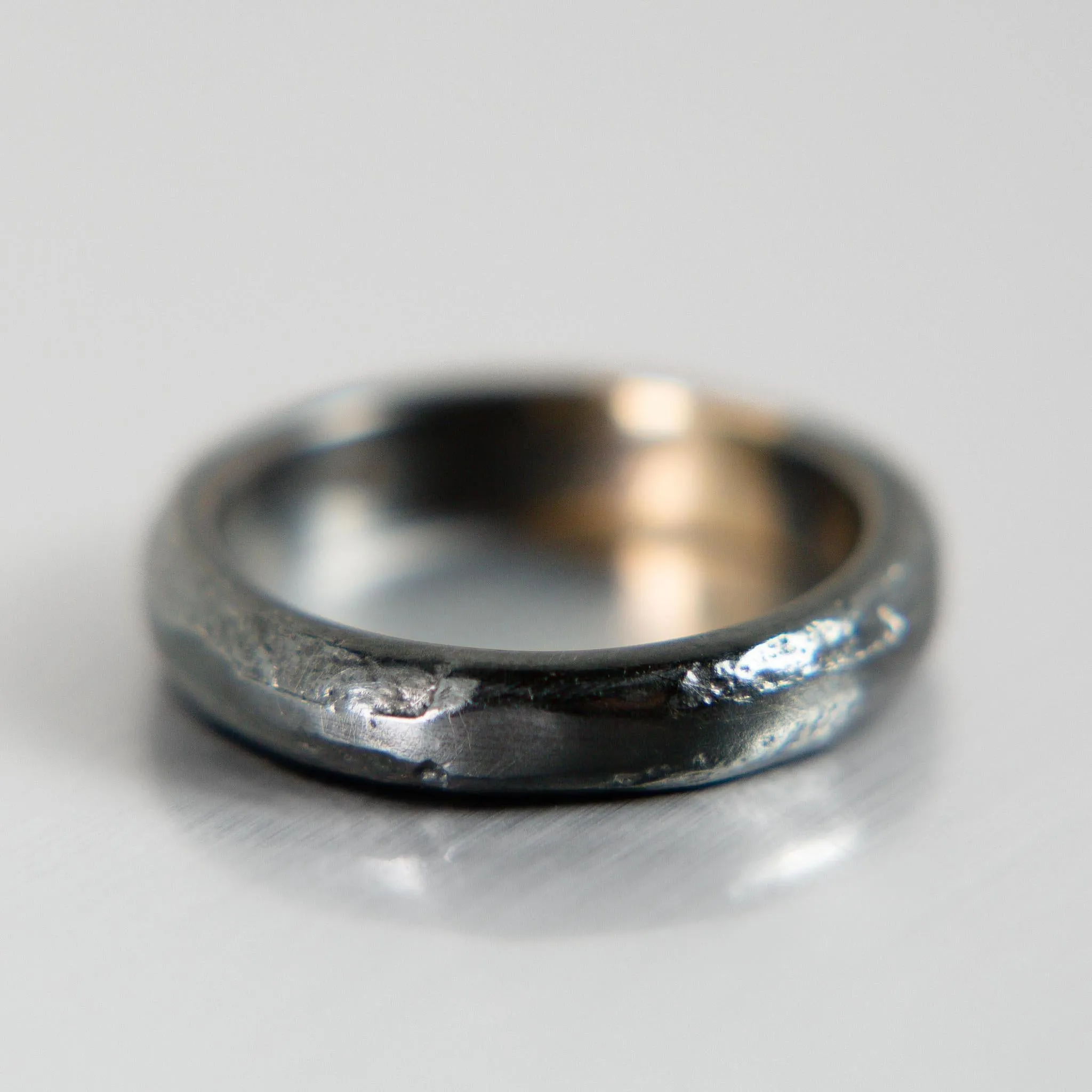 Relic Black & Gold Band