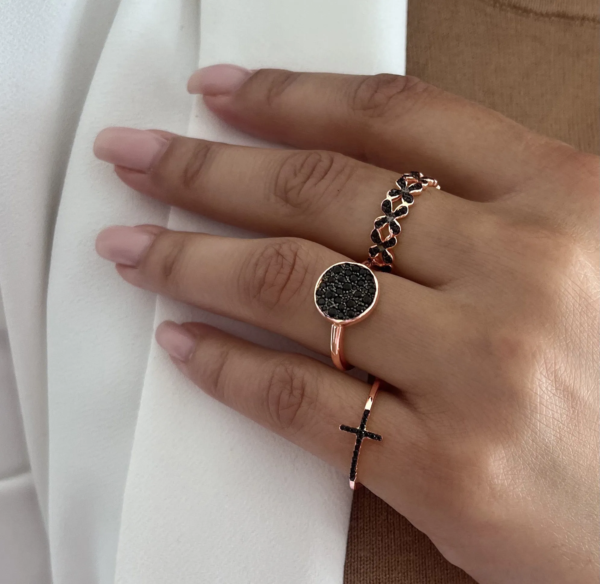 Ring in 925 silver, gilded with 18k rose gold and black gold, assembled with black zirconium oxide