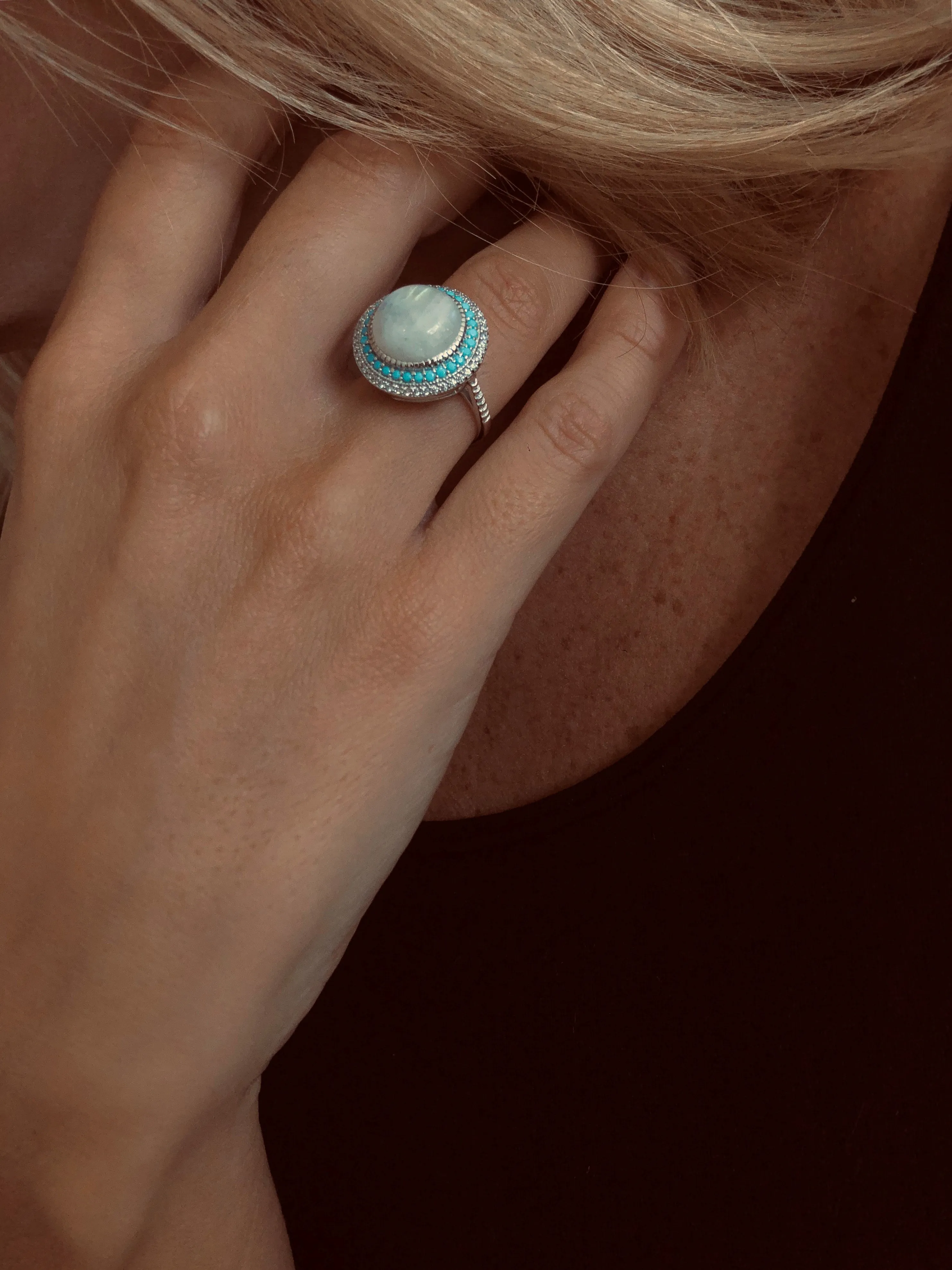 Ring in 925 Silver plated with Rhodium and assembled with Moonstone, Nano Turquoise and Zirconium Oxide