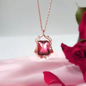 ROSE VALLEY Necklace