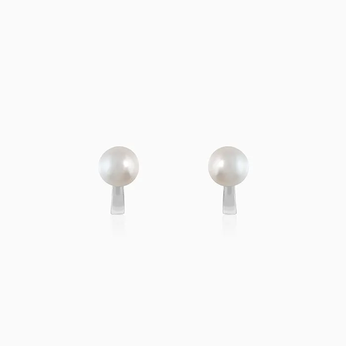 Silver Cute Pearl Studs
