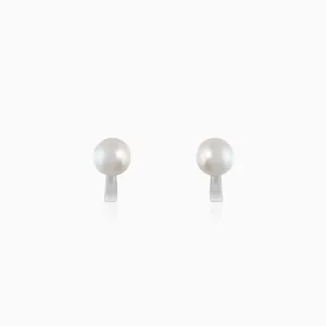 Silver Cute Pearl Studs