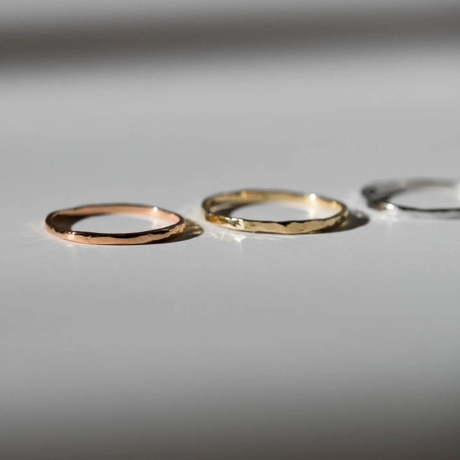 Thin Hammer Ring