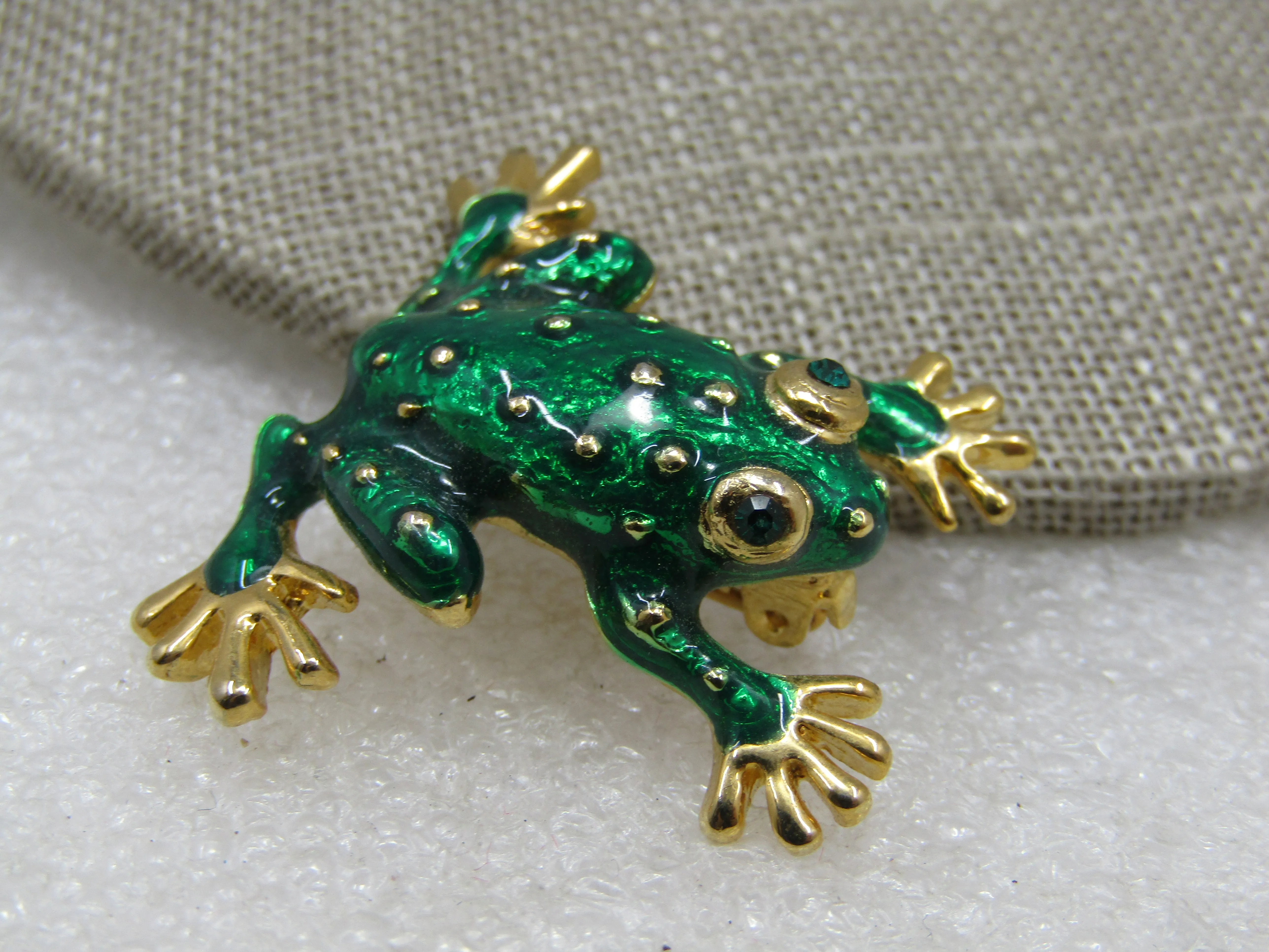 Vintage Enameled  Green Frog Brooch, Rhinestone Eyes. 1.25" tall and 1.5"