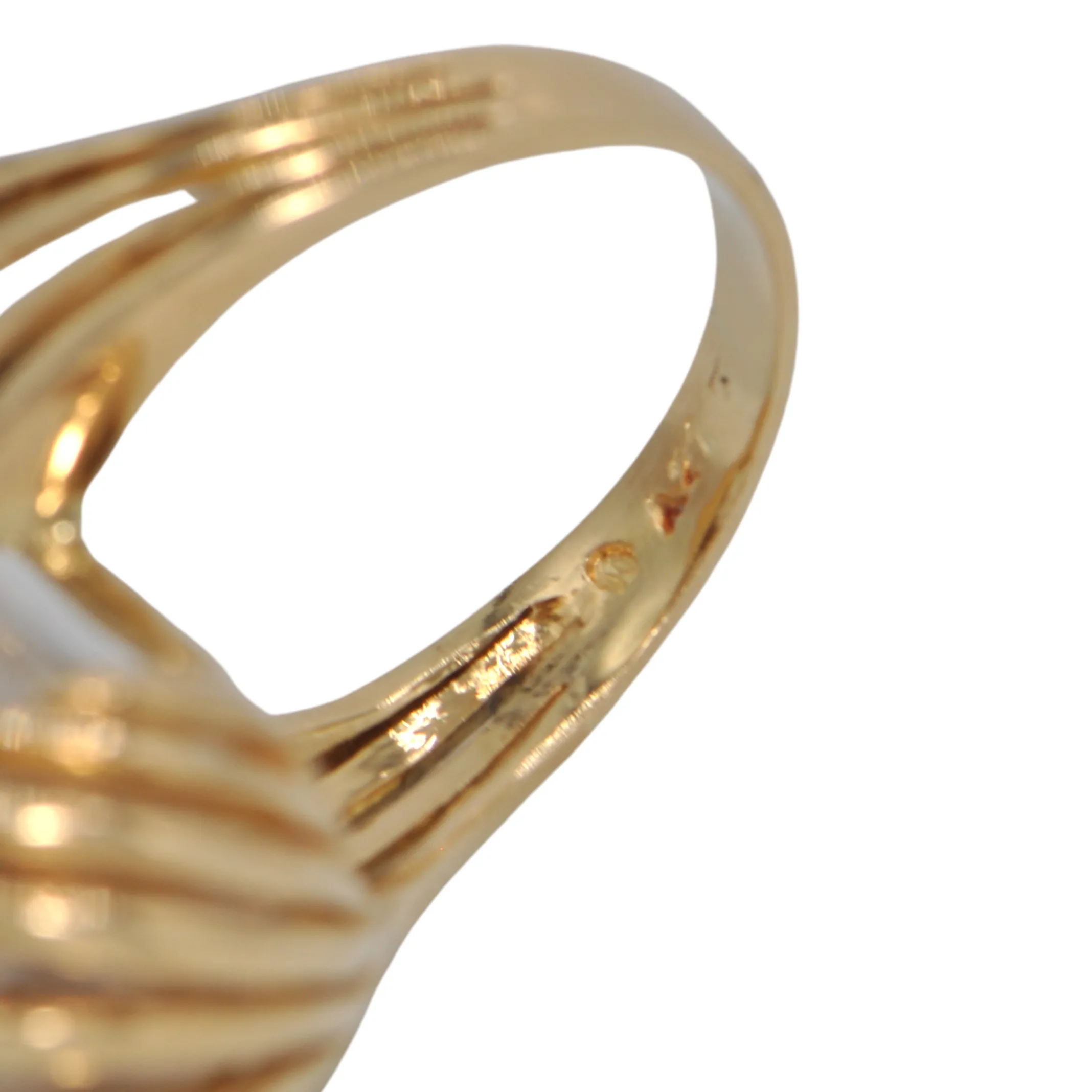 Vintage Quartz 18K Gold Ring