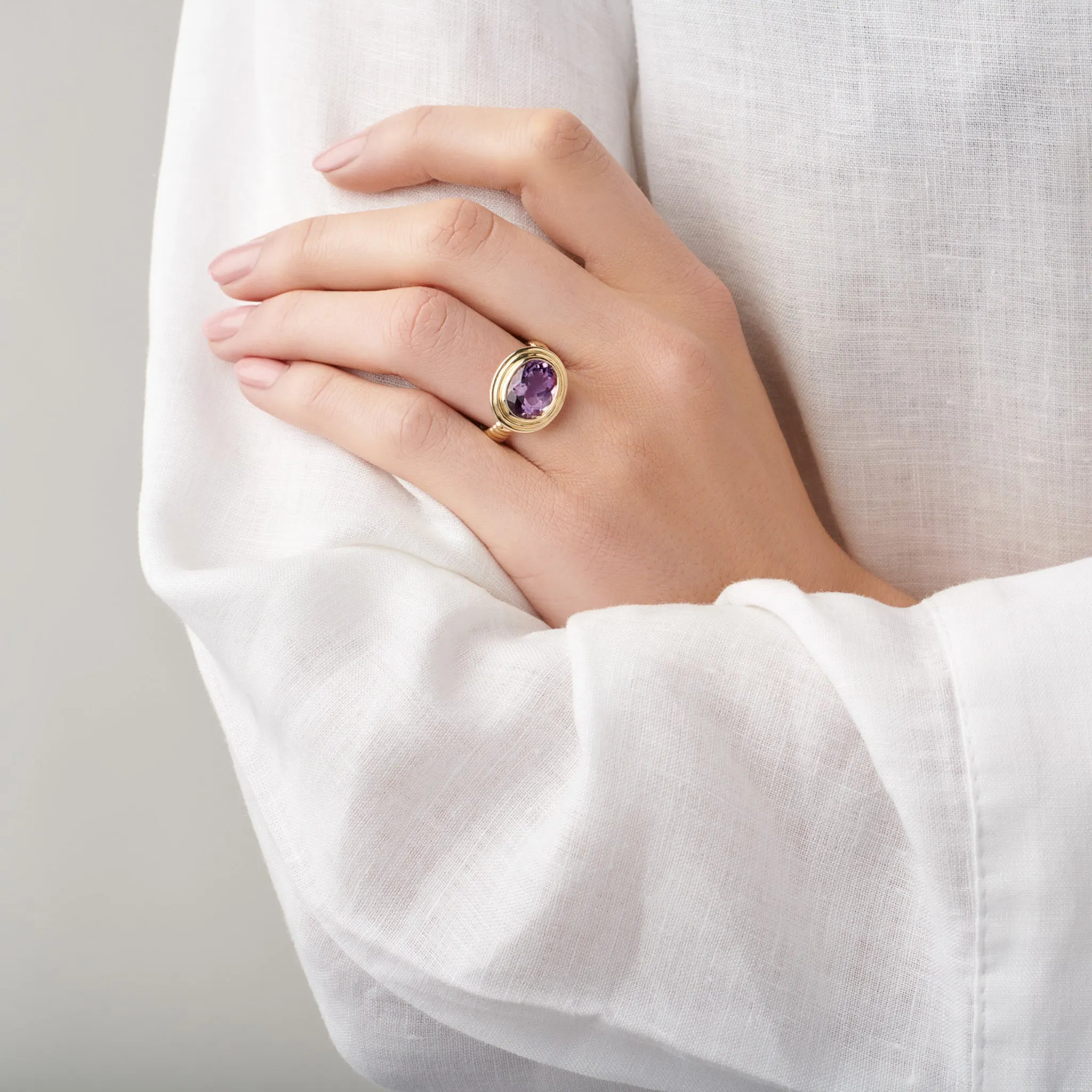 Whirlpool II Ring Yellow Gold - Rhodolite Garnet